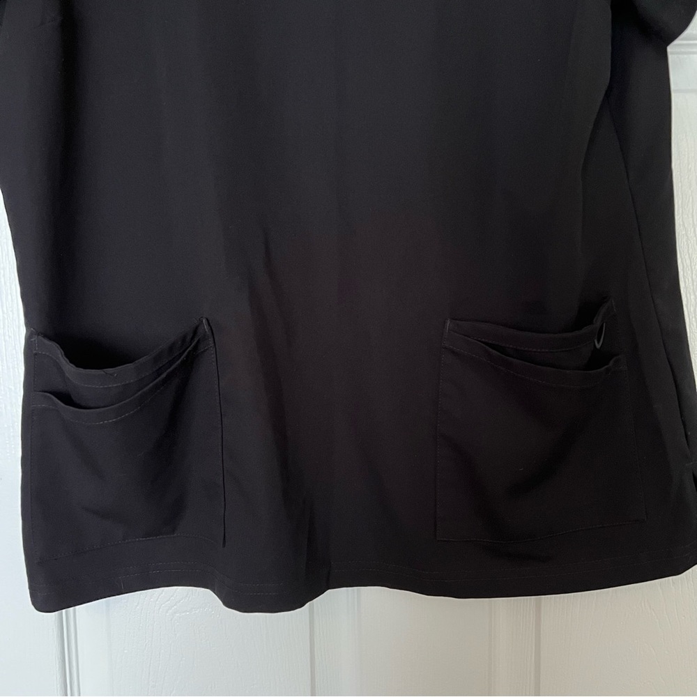 Scrub Top - Picture 2 of 5